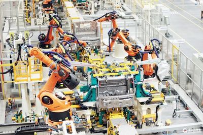 新能源商用車(chē)智造新時(shí)代大幕拉開(kāi) 技術(shù)驅(qū)動(dòng)下的產(chǎn)業(yè)變革與未來(lái)圖景